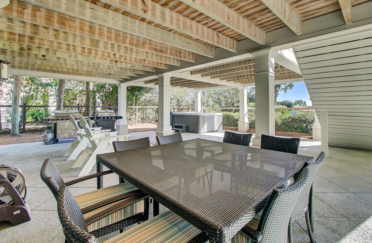 Island Escape Estate