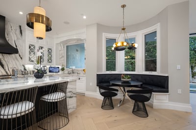 Luxury Villa Photo #16