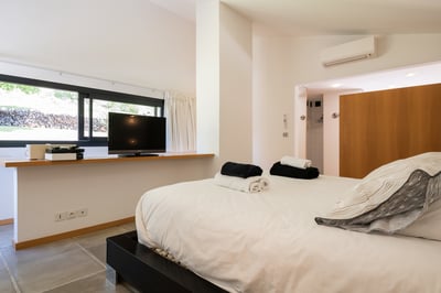 Luxury Villa Photo #14