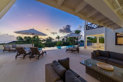 Luxury Villa Photo #9