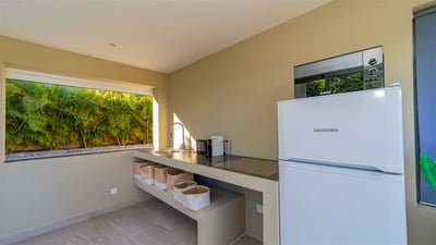 Luxury Villa Photo #37