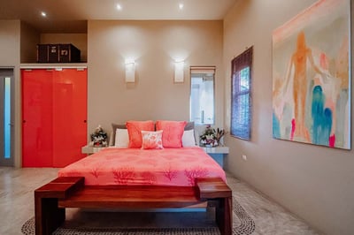 Luxury Villa Photo #27