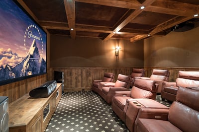 Luxury Villa Photo #37
