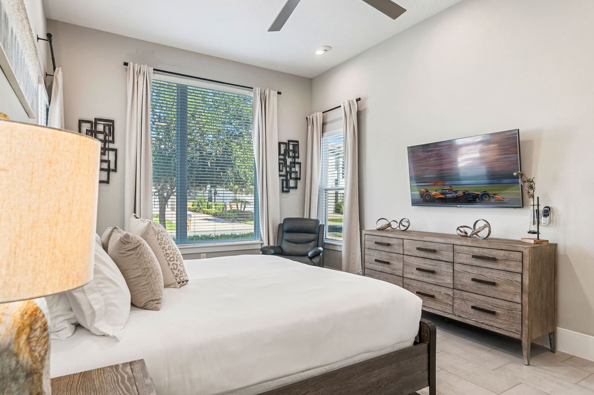 Reunion Tropical Retreat