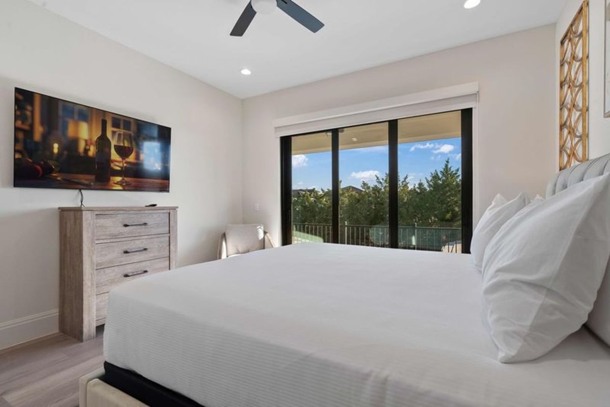 Majestic Monarch Estate