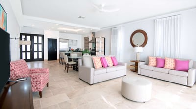 Luxury Villa Photo #12