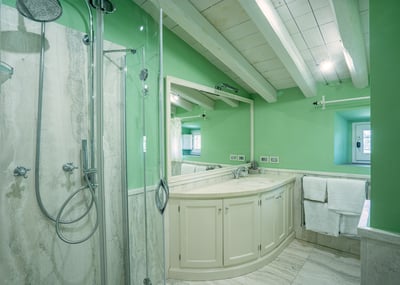 Luxury Villa Photo #38