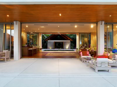 Luxury Villa Photo #16