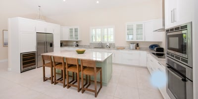 Luxury Villa Photo #14