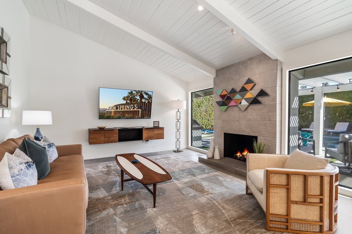 Alexander Desert Dreams