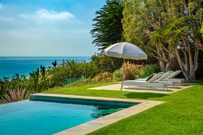 Luxury Villa Photo #6