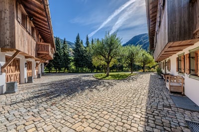 Luxury Villa Photo #10