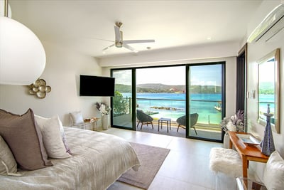 Luxury Villa Photo #47