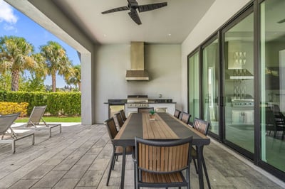 Luxury Villa Photo #8