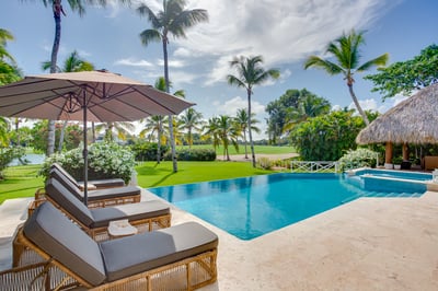 Luxury Villa Photo #5