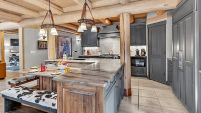 Spacious kitchen