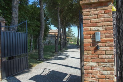 Luxury Villa Photo #26