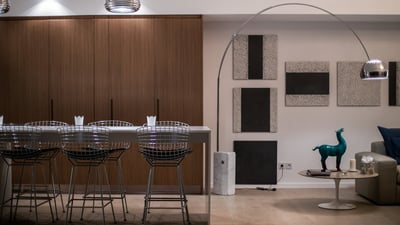 Kitchen & Dining Area