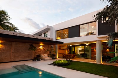 Luxury Villa Photo #5