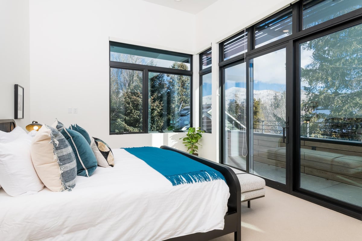8th Street Luxury Townhome Unit 301