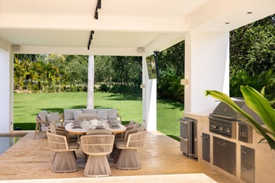 Luxury Villa Photo #14
