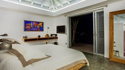 Luxury Villa Photo #72