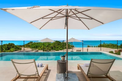 Luxury Villa Photo #12