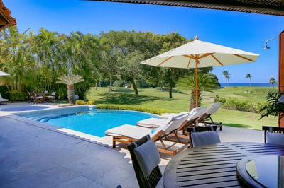 Luxury Villa Photo #5