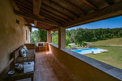 Luxury Villa Photo #9