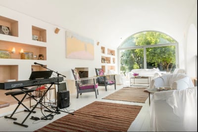 Luxury Villa Photo #11