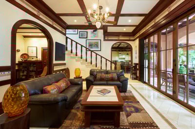 Luxury Villa Photo #16