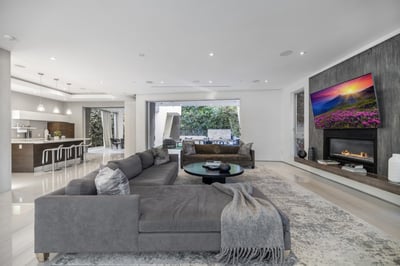 Luxury Villa Photo #15