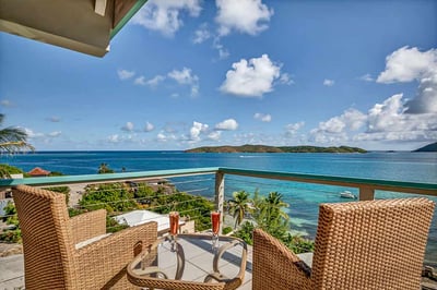 Luxury Villa Photo #2