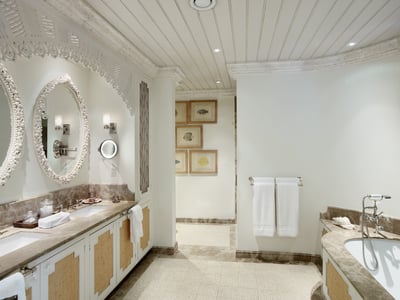 Luxury Villa Photo #33