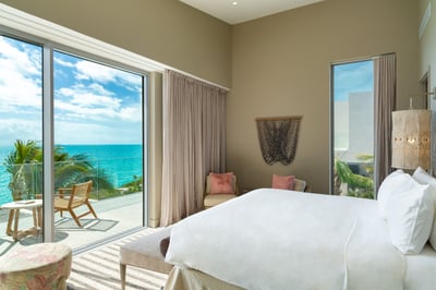 Luxury Villa Photo #35