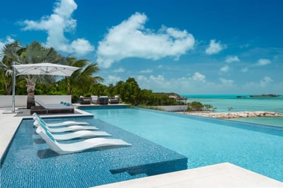 Luxury Villa Photo #13