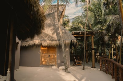 Luxury Villa Photo #10