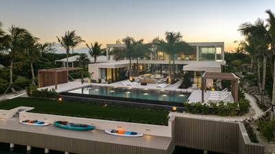 Luxury Villa Photo #7