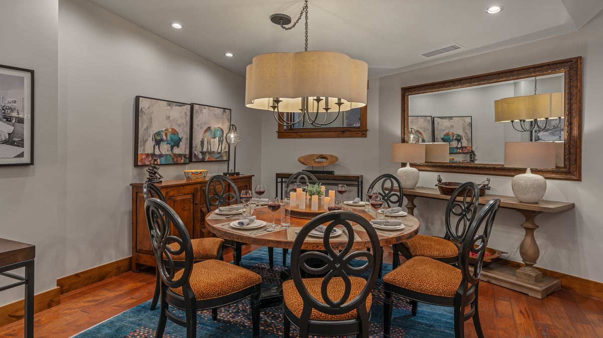 Diamond Peak Penthouse