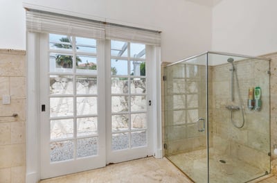 Luxury Villa Photo #44