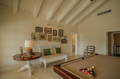 Luxury Villa Photo #29