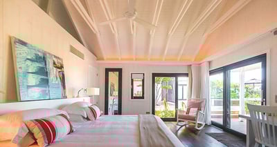Luxury Villa Photo #22