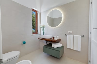 Luxury Villa Photo #31