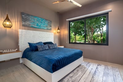 Luxury Villa Photo #18