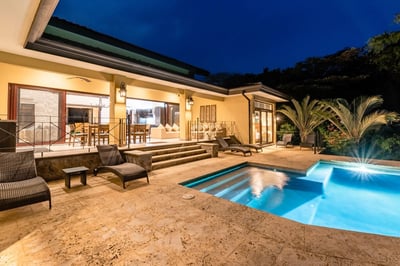 Luxury Villa Photo #5