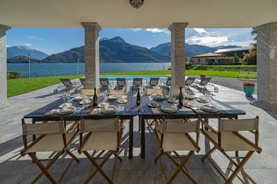 Luxury Villa Photo #9