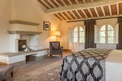 Luxury Villa Photo #19