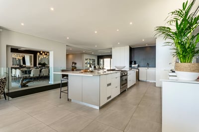 Luxury Villa Photo #31
