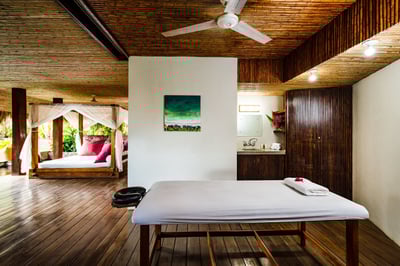 Luxury Villa Photo #10