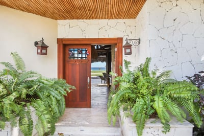 Luxury Villa Photo #56